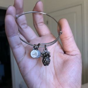 🌟SOLD🌟 Alex and Ani • Pineapple bangle